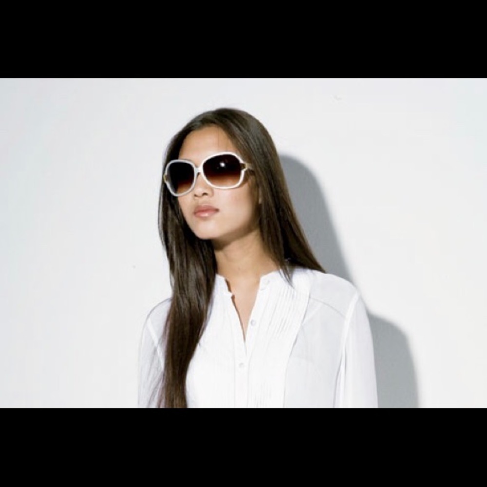 🆕 Oliver People Leyla Sunglasses Ivory/Gold